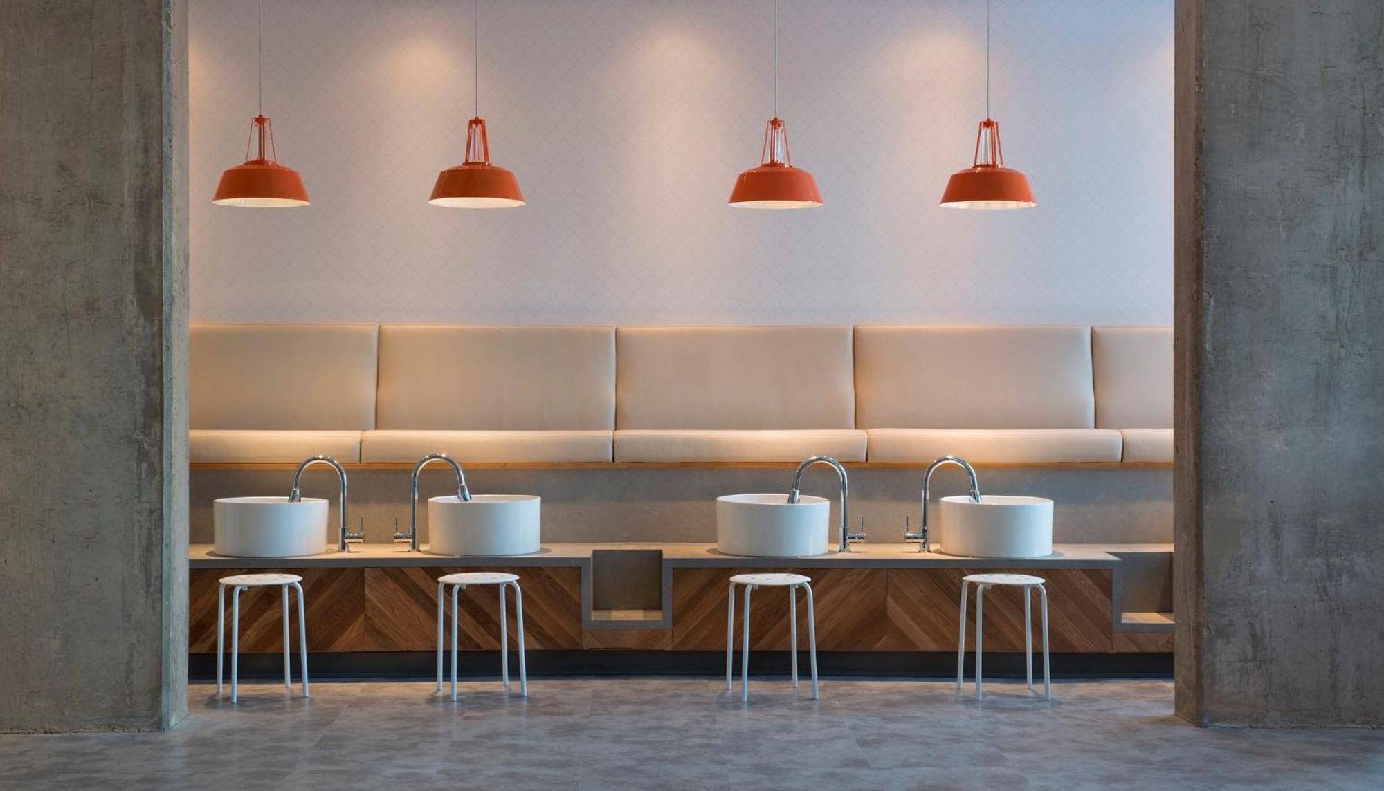 Courtyard By Marriott Calgary South Hotel Ngoại thất bức ảnh